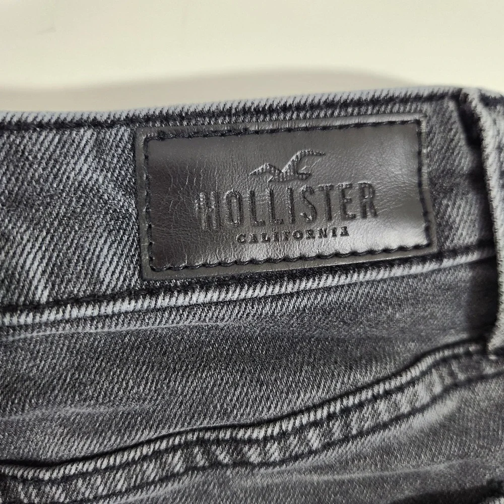 Hollister Mom Shorts Womens Sz 5 W27 Black Denim Ultra High Rise Frayed Cutoff